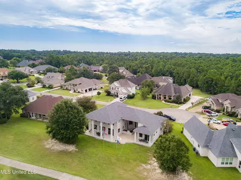 View/Area - 7514 Augusta Way, Diamondhead, MS 39525 photo 5 of 11