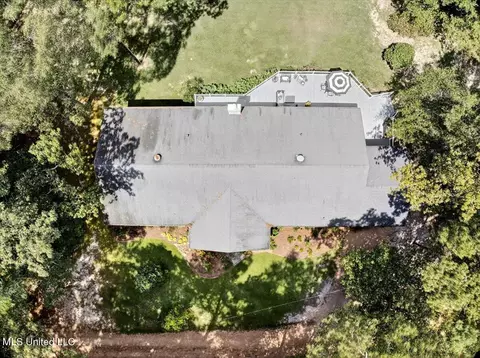 View/Area - 1075 River Ridge Rd, Summit, MS 39666 photo 2 of 3