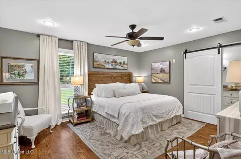 Bedroom - 1075 River Ridge Rd, Summit, MS 39666 photo 4 of 5