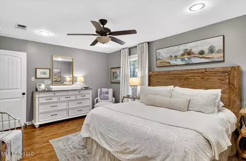 Bedroom - 1075 River Ridge Rd, Summit, MS 39666 photo 5 of 5
