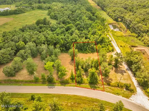 355 Espy Ave, Pass Christian, MS 39571