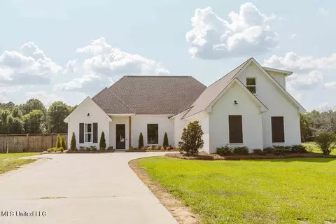 170 Harrell Rd, Pelahatchie, MS 39145