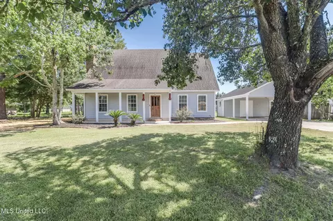 18059 Commission Rd, Long Beach, MS 39560
