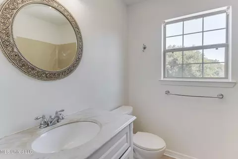 18059 Commission Rd, Long Beach, MS 39560 photo 10