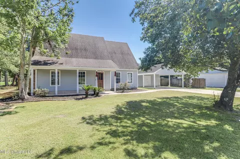 18059 Commission Rd, Long Beach, MS 39560 photo 2