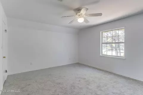 18059 Commission Rd, Long Beach, MS 39560 photo 8