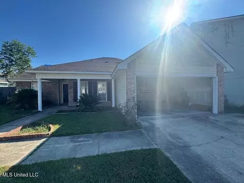 11298 Cypress Bayou Dr, Gulfport, MS 39503