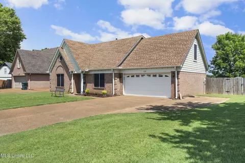 1308 Greencliff Dr, Southaven, MS 38671