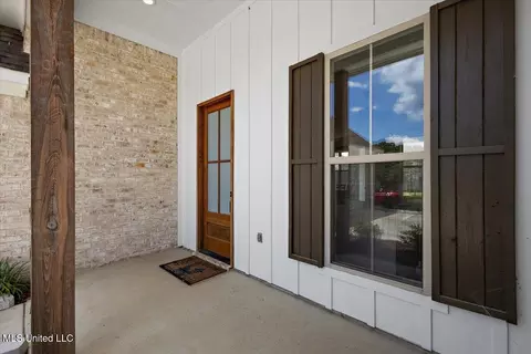 Exterior - 311 Willow Way, Canton, MS 39046 photo 3 of 6