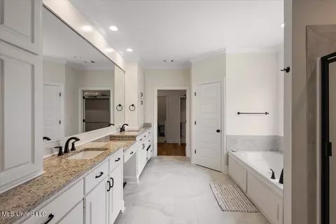 Entry Way - 311 Willow Way, Canton, MS 39046 photo 2 of 2