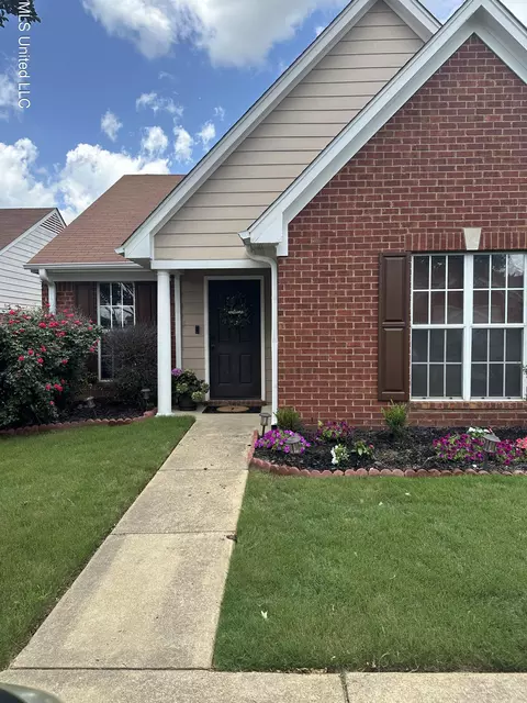 672 Grant Dr, Southaven, MS 38671