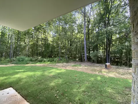 Exterior - 1930 Smart Rd, Como, MS 38619 photo 5 of 11