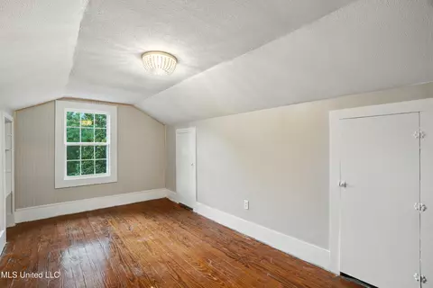 Bedroom - 2159 Oakdale Rd, Mccomb, MS 39648 photo 9 of 9