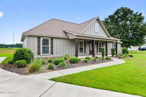 121 Cottage Oaks Dr, Lucedale, MS 39452 photo 2