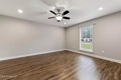 121 Cottage Oaks Dr, Lucedale, MS 39452 photo 11