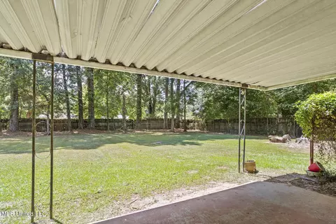 Exterior - 844 E Academy Street St, Canton, MS 39046 photo 3 of 4