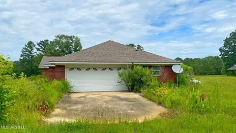 Exterior - 3820 Beamon Rd, Kosciusko, MS 39090 photo 3 of 3