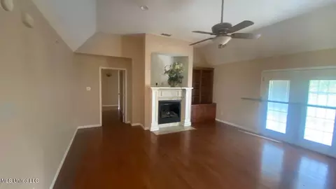 Living - 3820 Beamon Rd, Kosciusko, MS 39090 photo 5 of 5
