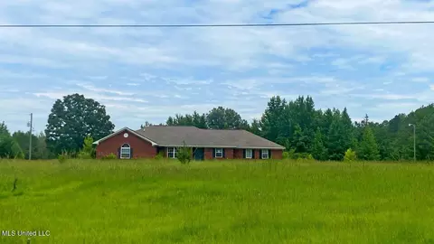 Exterior - 3820 Beamon Rd, Kosciusko, MS 39090 photo 2 of 3