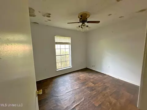 Bedroom - 611 Chelsea Dr, Jackson, MS 39212 photo 4 of 9