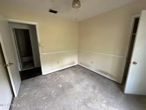 Bedroom - 611 Chelsea Dr, Jackson, MS 39212 photo 3 of 9