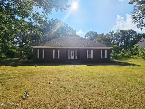 1580 Mt Pleasant Rd, Hernando, MS 38632