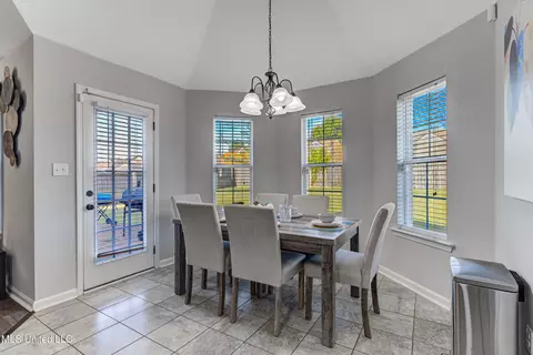Dining - 9097 Gavin Dr, Olive Branch, MS 38654 photo 2 of 2