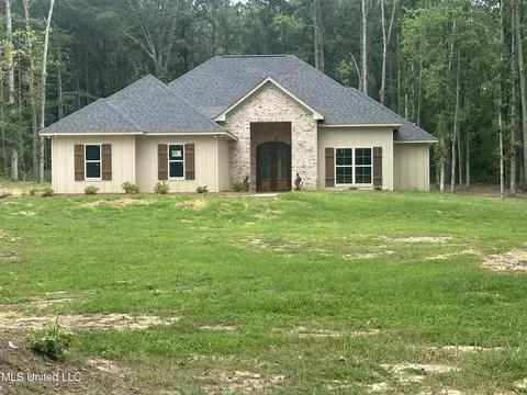 1108 Rockett Dr, Jackson, MS 39212