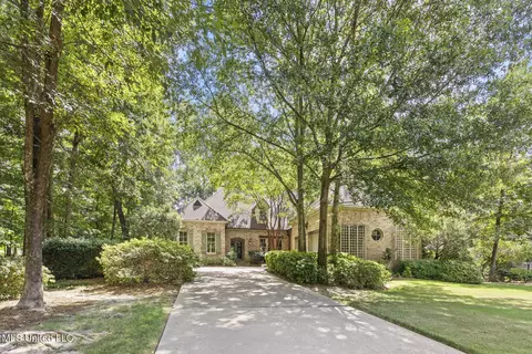 131 Oakhurst Trl, Ridgeland, MS 39157
