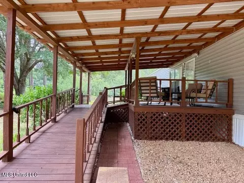1092 Johnston Station Rd, Summit, MS 39666 photo 6