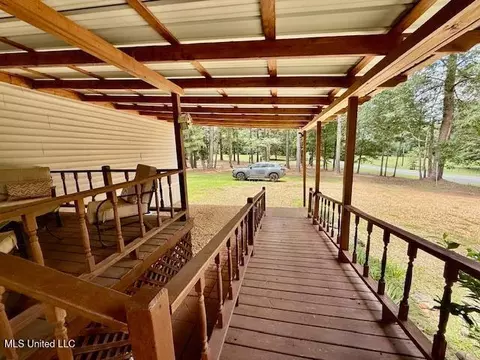 1092 Johnston Station Rd, Summit, MS 39666 photo 9