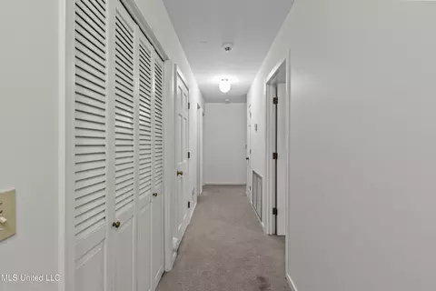 Entry Way - 1618 Sunset Dr, Canton, MS 39046 photo 5 of 5