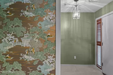 Entry Way - 1618 Sunset Dr, Canton, MS 39046 photo 1 of 5