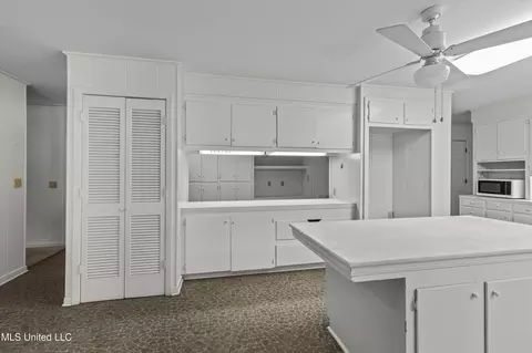 Kitchen - 1618 Sunset Dr, Canton, MS 39046 photo 7 of 8