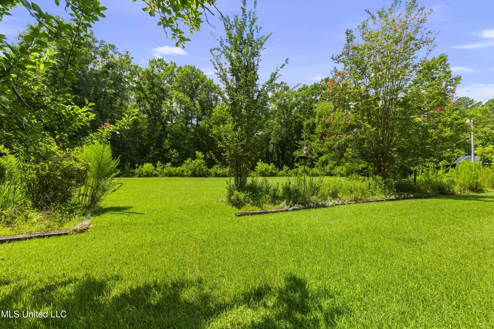 Exterior - 1618 Sunset Dr, Canton, MS 39046 photo 28 of 33
