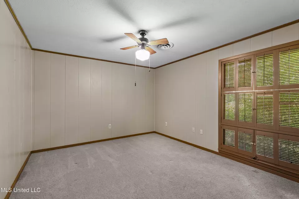 Bedroom - 1618 Sunset Dr, Canton, MS 39046 photo 5 of 6