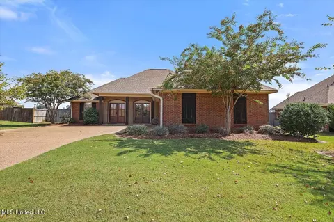 146 Lakeway Dr, Madison, MS 39110