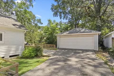 Exterior - 1021 Euclid Ave, Jackson, MS 39202 photo 9 of 11