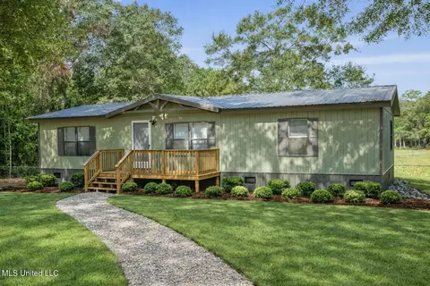 18320 Diamond Rd, Saucier, MS 39574 photo 2