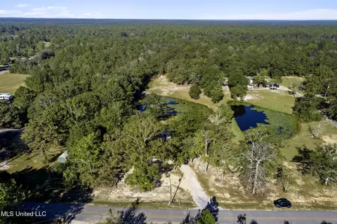 18320 Diamond Rd, Saucier, MS 39574 photo 24