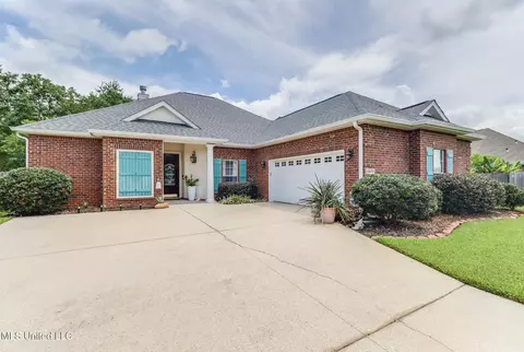 13570 Brayton Blvd, Gulfport, MS 39503