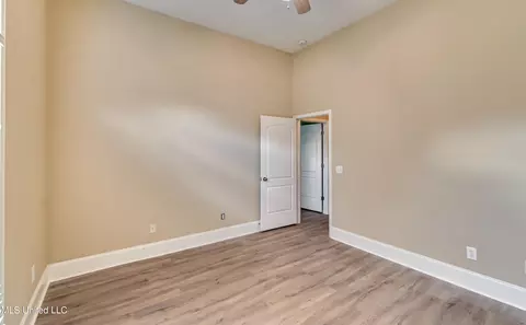 Bedroom - 218 Crescent Ridge Dr, Madison, MS 39110 photo 9 of 10