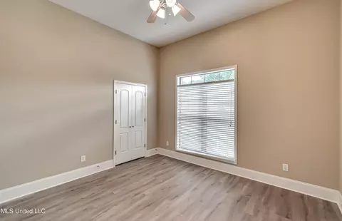 Bedroom - 218 Crescent Ridge Dr, Madison, MS 39110 photo 7 of 10