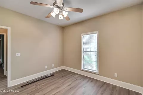 Bedroom - 218 Crescent Ridge Dr, Madison, MS 39110 photo 5 of 10