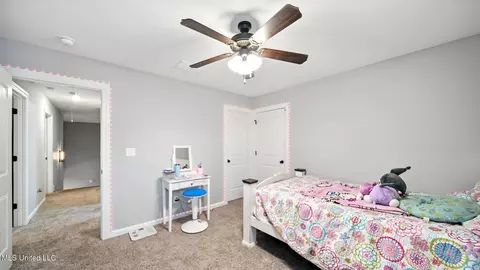 Entry Way - 1717 W Keenlan Dr, Hernando, MS 38632 photo 10 of 10
