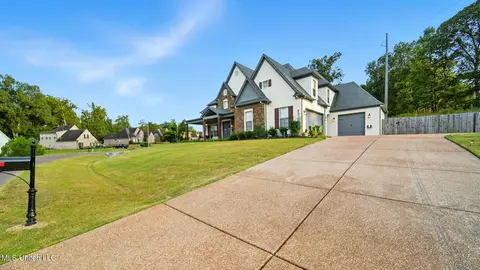 Other - 1717 W Keenlan Dr, Hernando, MS 38632 photo 1 of 15