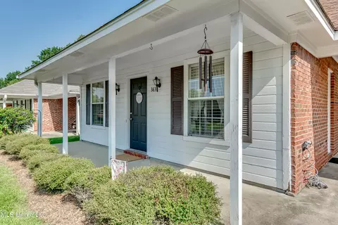 383 Audubon Cir, Brandon, MS 39047 photo 2