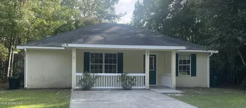 6201 E Jackson St, Bay Saint Louis, MS 39520
