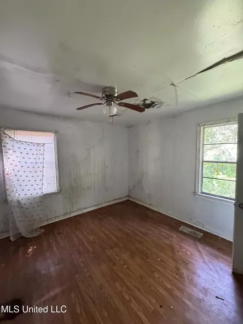361 Creston Ave, Jackson, MS 39212 photo 12