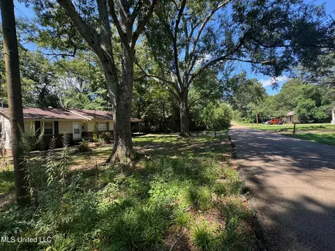 361 Creston Ave, Jackson, MS 39212 photo 16